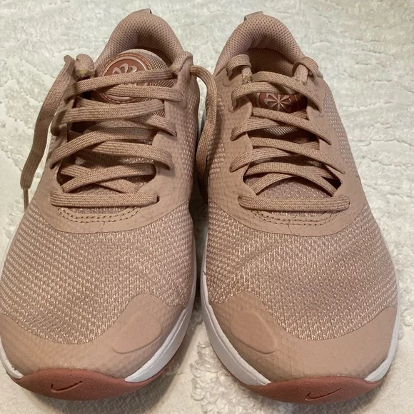 Nike City Rep TR Women's Training Shoes - Picture 3 of 6